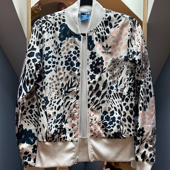 EUC Adidas multicolor zipper jacket size XS - Picture 1 of 9